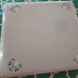 Creative Memories CM 12 X 12 North Pole Scrapbooking Album